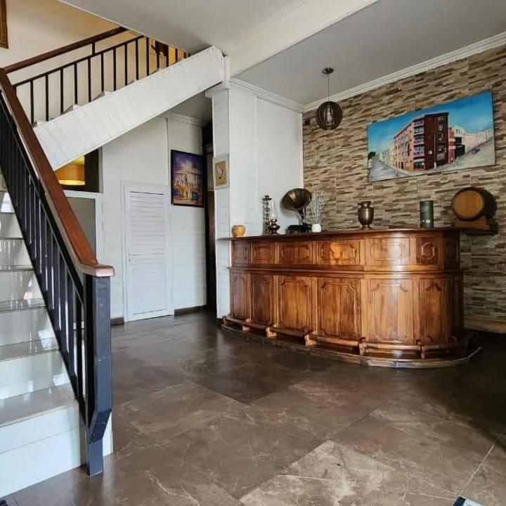 Hotel Le Relais Normand Antananarivo Bagian luar foto