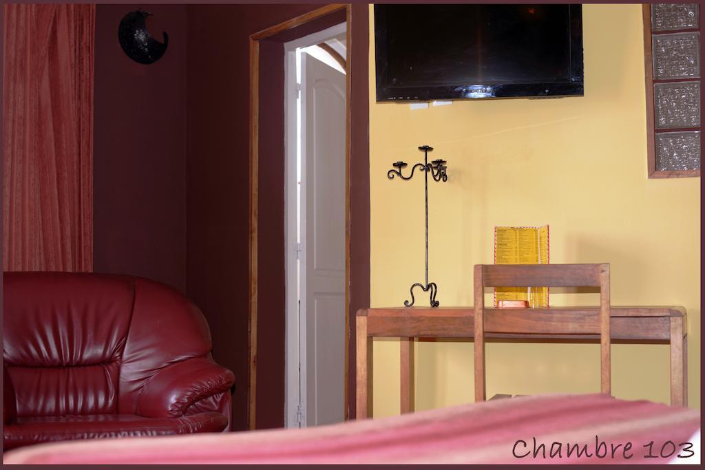 Hotel Le Relais Normand Antananarivo Ruang foto