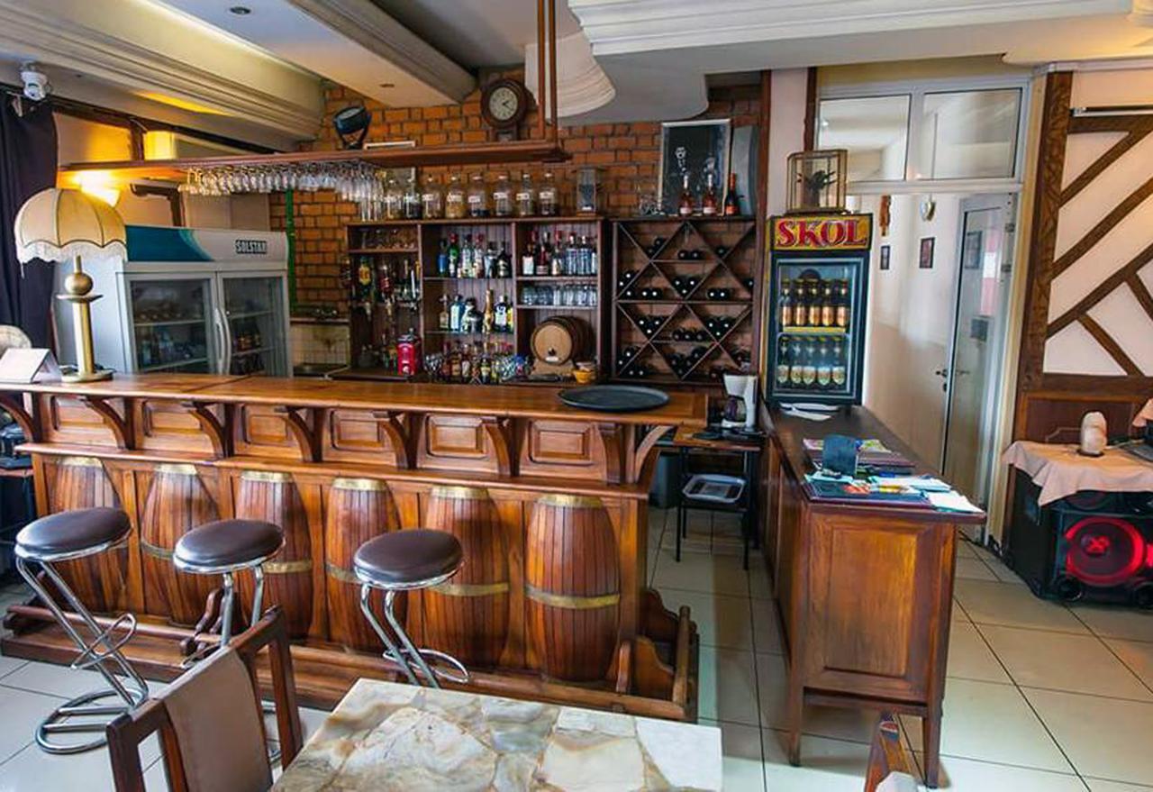 Hotel Le Relais Normand Antananarivo Bagian luar foto